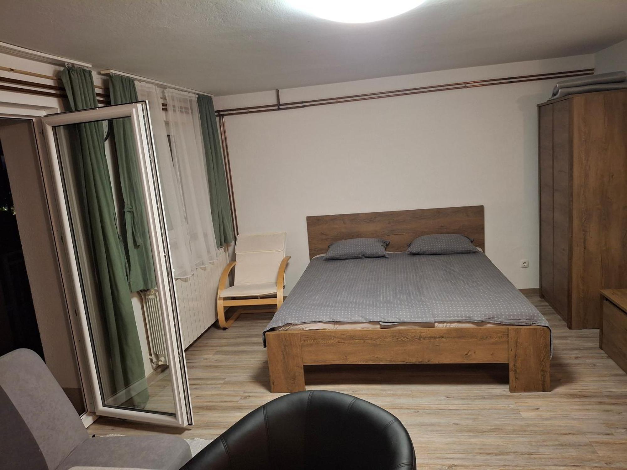 Apartma Med Oljkami Spodnji 波尔托罗 外观 照片