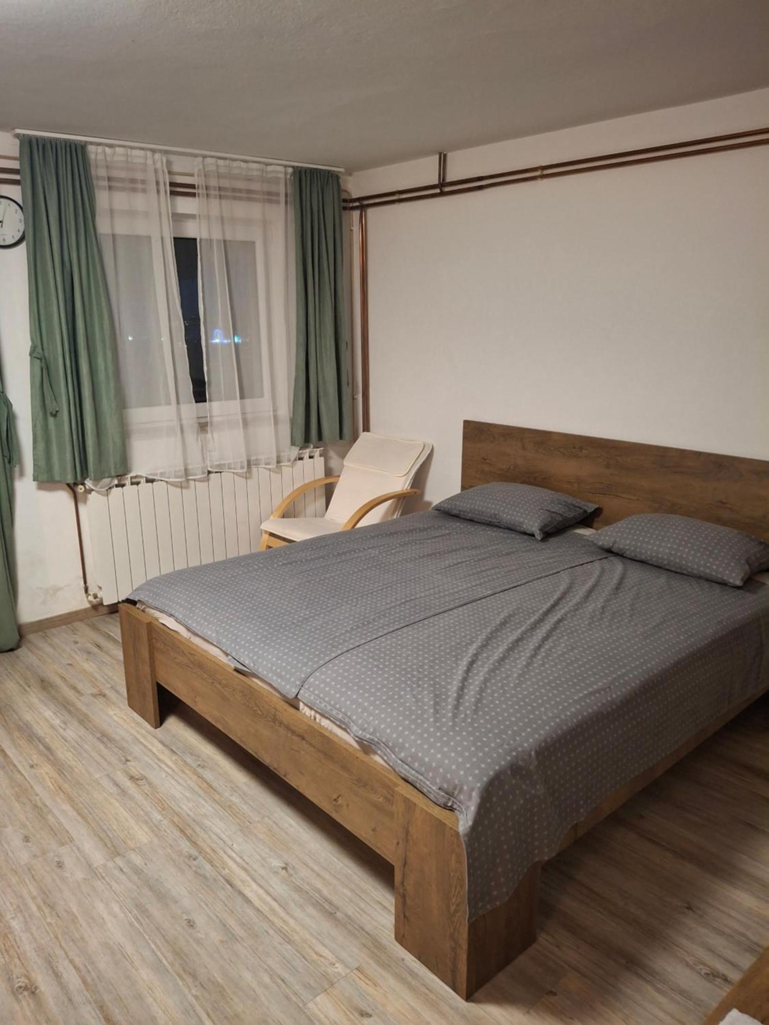 Apartma Med Oljkami Spodnji 波尔托罗 外观 照片